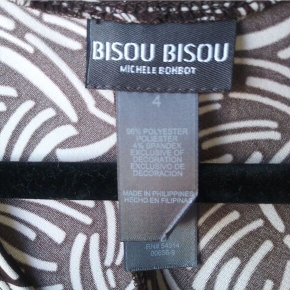BISOU BISOU RUSCHED VNECK DRESS - BROWN & WHITE - Picture 4 of 5